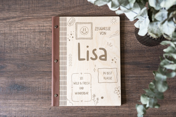 Zeugnismappe mit Handzeichnung personalisiert